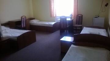 Фото номера Четырехместный номер Хостелы Hostel Miłosz г. Grabowiec 7